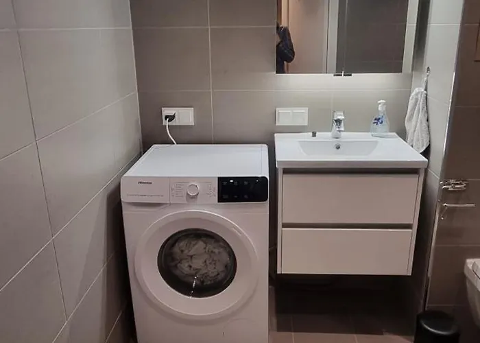 8sq Mts Seaside Lervig-park